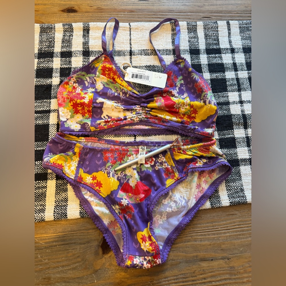 Spell Wild Horses Intimates L/XL in Royale 🦄